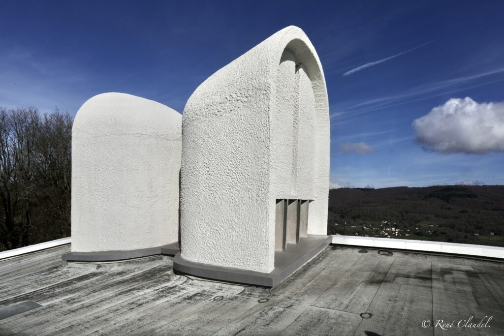 Grande tour de la chapelle: vue du toit