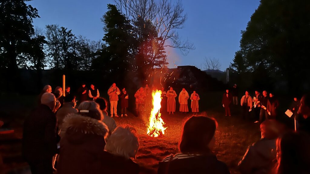 Vigile pascale à Notre-Dame du Haut à Ronchamp
